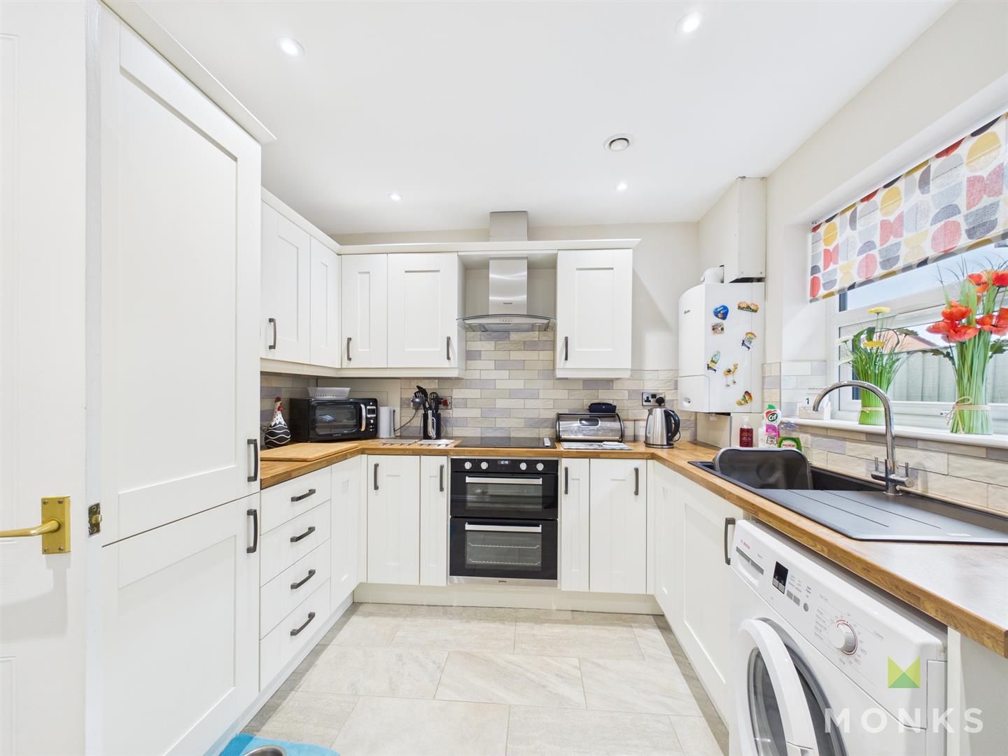 38 Jasmine Gardens, Oswestry, SY11 1UA For Sale 38 Jasmine Gardens, Oswestry, SY11 1UA For Sale